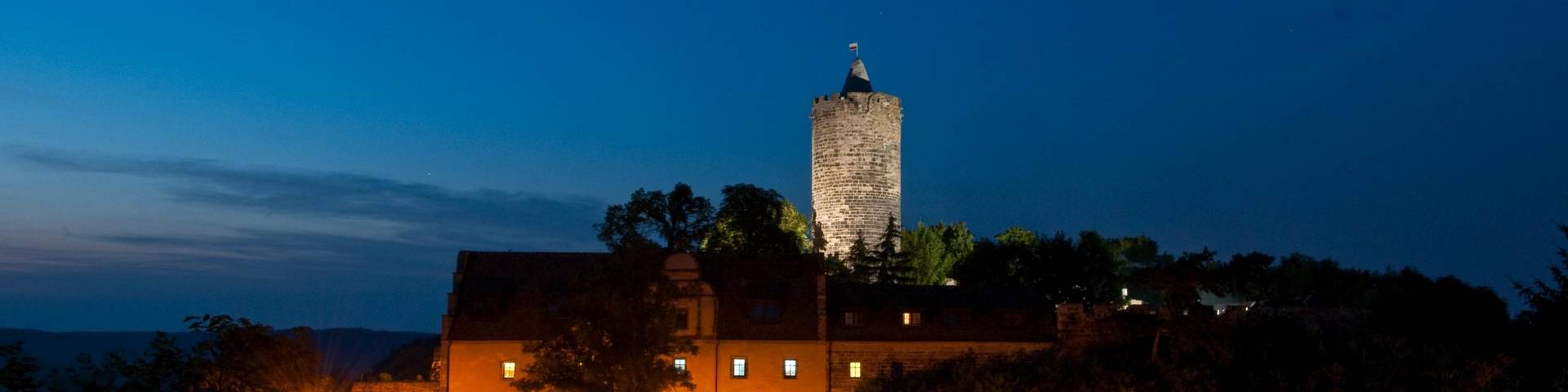 schönburg bei nacht